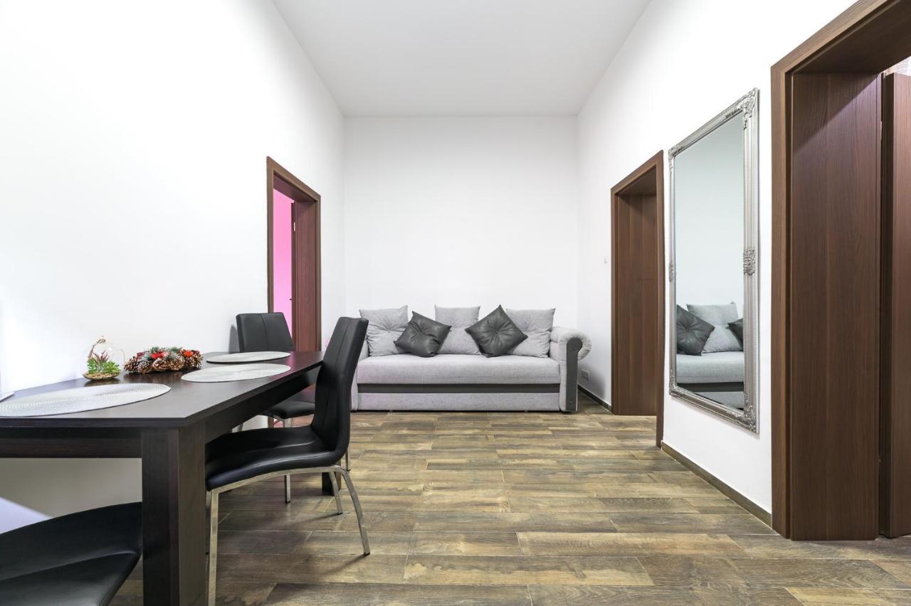 Apartment Queen Σίμπιου Εξωτερικό φωτογραφία